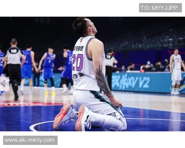 贺希宁：从篮球新星到职业生涯的璀璨旅程与未来展望